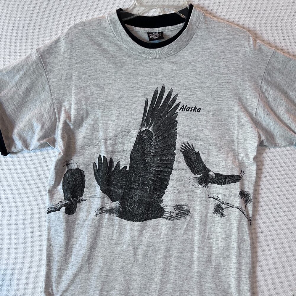 VTG Alaska Soaring Eagle Graphic T-shirt Single Stitch Made In USA Sherry's Best